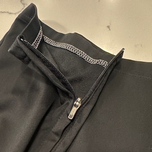 Nike Black Dri-Fit Sweat Pants - Picture 3 of 10